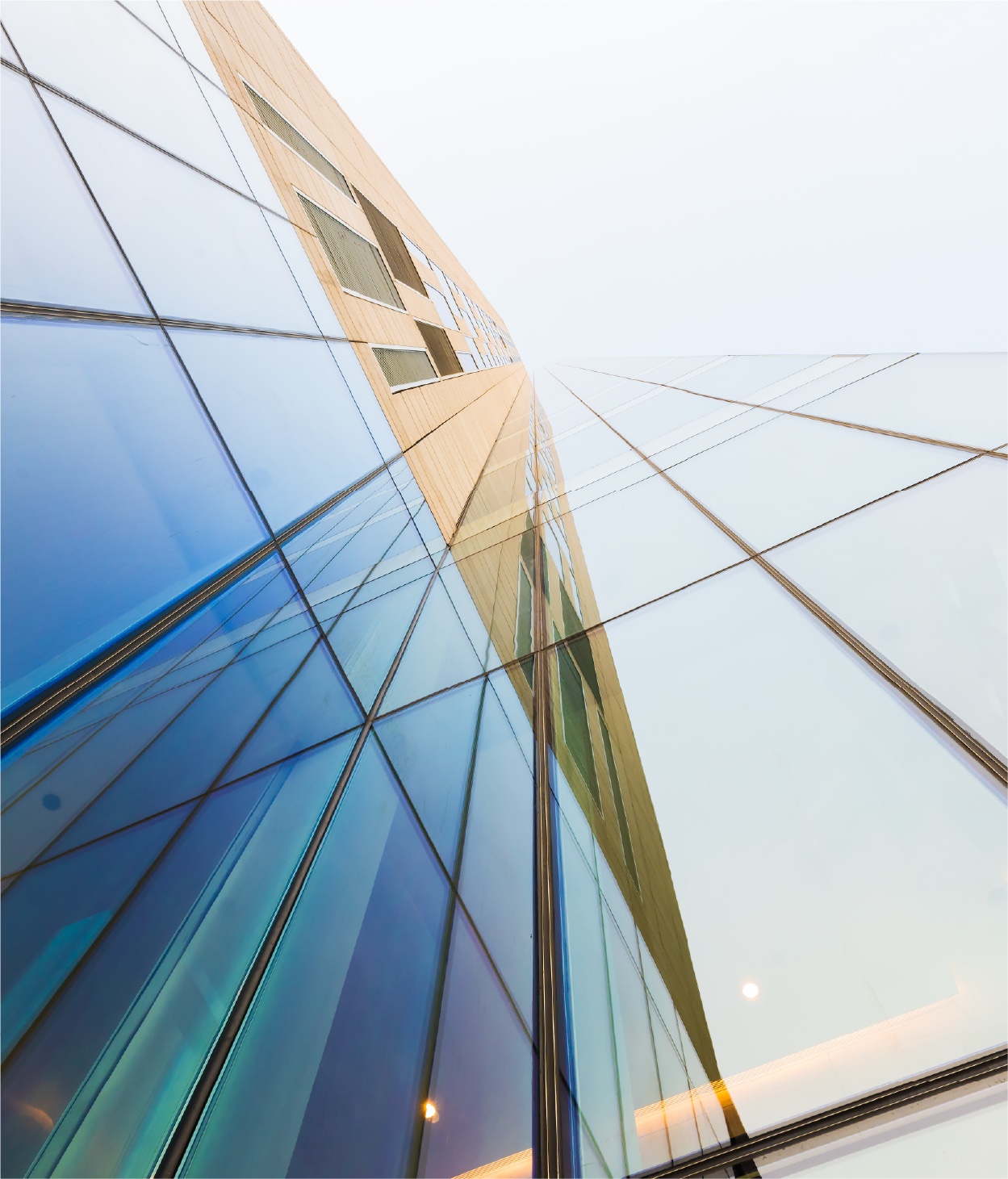 Finestre di un edificio di uffici